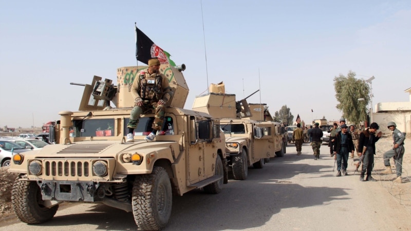 Убиени десетици авганистански војници во напад на Талибанците 