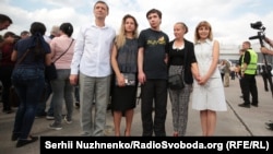Перше сімейне фото Павла Гриба після повернення в Україну