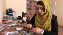 زیورآلات دست ساخت زنان هرات به بازارهای اروپا صادر می‌شود.