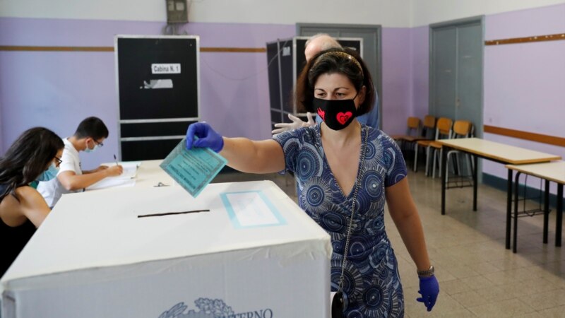 Italijani glasaju na lokalni lokalnim izborima u sedam regiona 