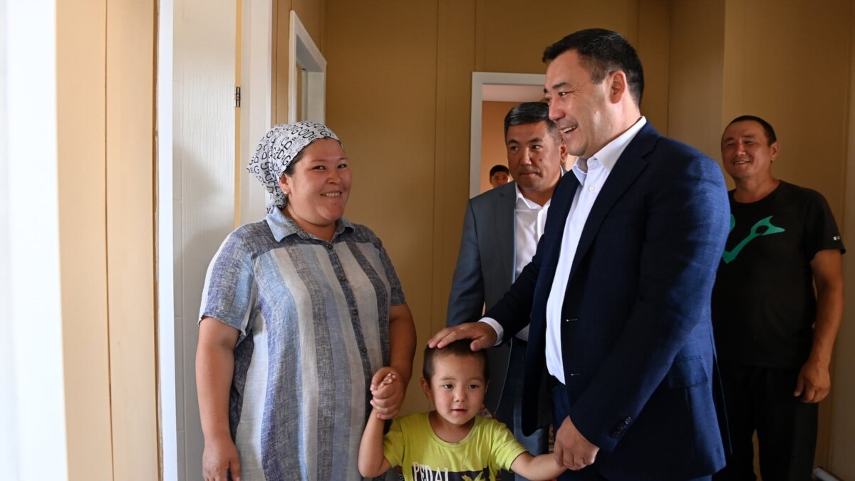 Жапаров призвал баткенцев не волноваться за свою безопасность и заявил о реформе в армии - Vimarsana News