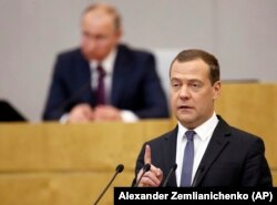 Prime Minister Dmitry Medvedev has said that he backs the idea of making it a criminal offense to observe U.S. sanctions. (file photo)