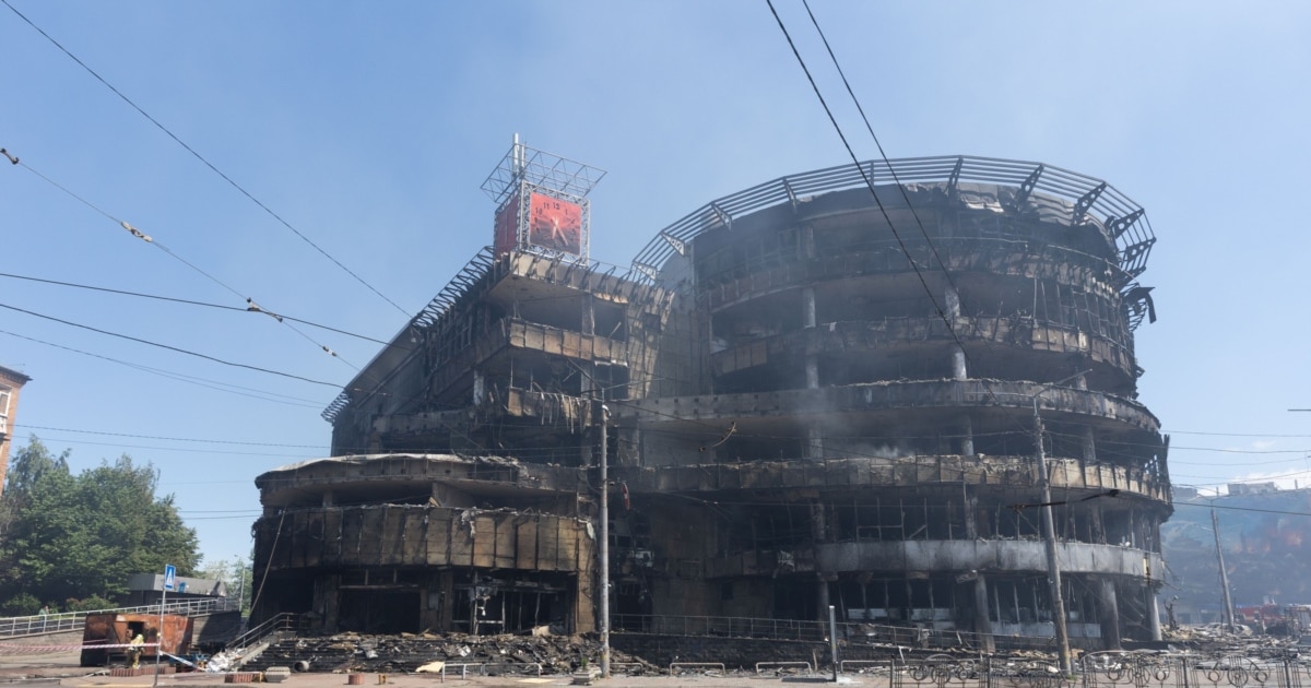 Понад 70 дипломатів відвідали місця російських атак у Києві
