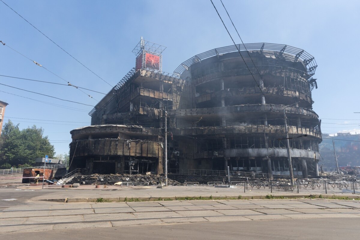 МЗС: понад 70 представників іноземних місій відвідали місця російських ударів у Києві