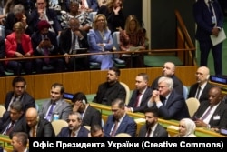 Українська делегація на чолі з президентом Володимиром Зеленським (в центрі) на 81-й сесії Генасамбелї ООН. Нью-Йорк, США, 22 вересня 2026 року