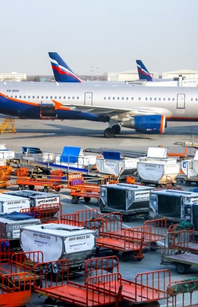 За втори пореден ден украински дронове нарушават сериозно полетите в