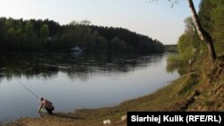 Толькі мая Беларусь. Першыя рыбаловы на Нёмане, травень 2013.