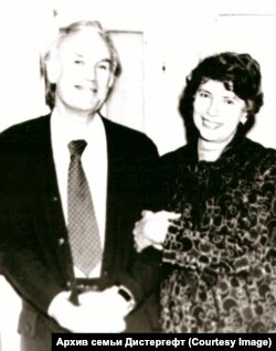 Михаил и Элеонора, начало 90-х