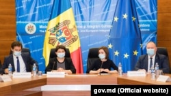 Maia Sandu și Natalia Gavrilița, la învestirea ministrului de Externe, Nicu Popescu