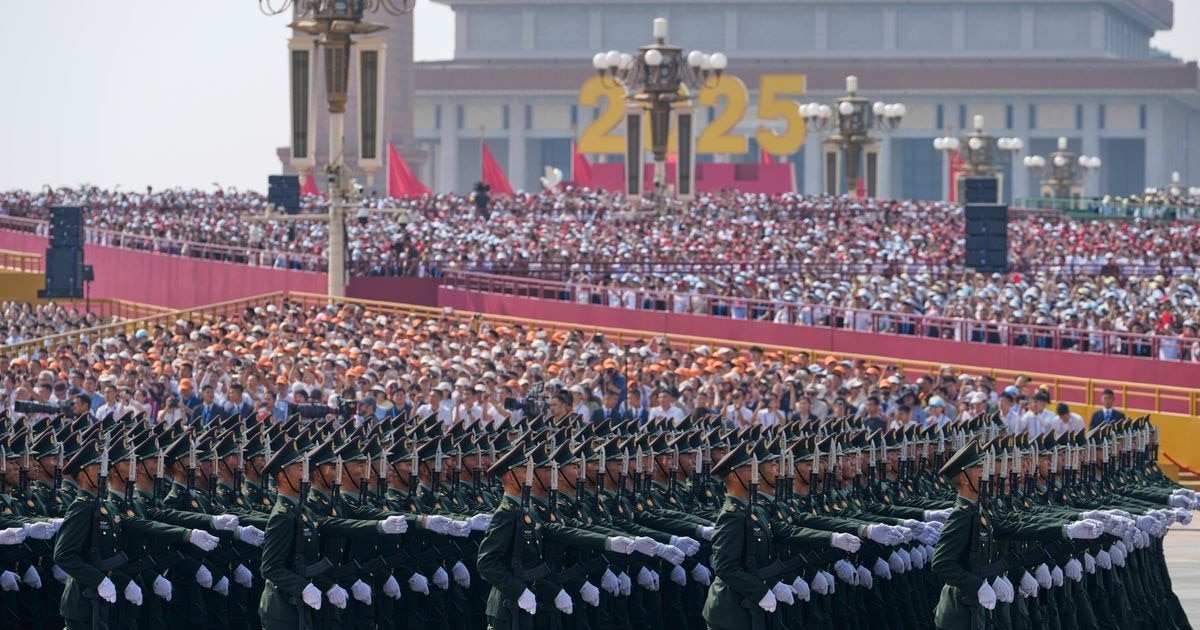 ჩინეთმა კომუნისტური პარტიიდან გარიცხა რანგით მეორე გენერალი და კიდევ რვა პირი