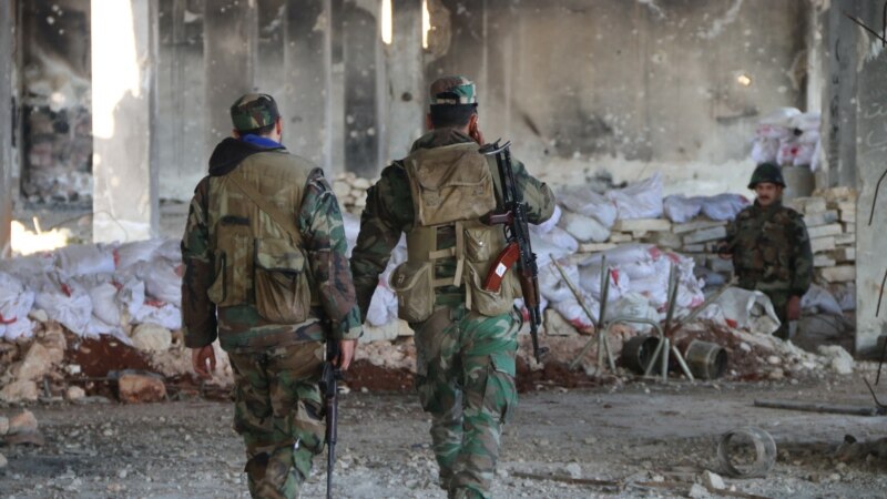 گروه داعش یک افسر و هشت سرباز اردوی سوریه را اعدام کرده است