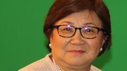 Отунбаева: Парламенттик башкарууга баа берүү эрте