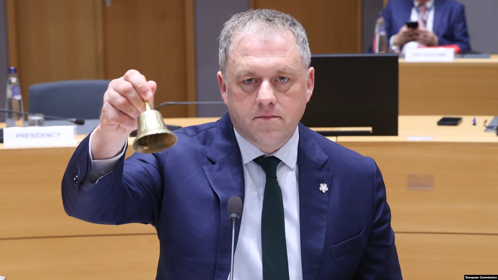 ЄС закладає запобіжники в договорі про вступ Чорногорії й готує їх для наступних членів