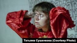 Диана Галимҗанова, "Мин татарча сөйләшмим" тамашасы