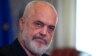 Kryeministri shqiptar, Edi Rama, i fotografuar gjatë një interviste për Reuters.