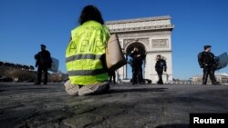 Sa protesta Žutih prsluka, Pariz, fotoarhiv