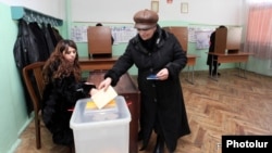 Armenia -- Municipal elections in Hrazdan, 12Feb2012