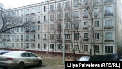 Панельный дом в России (архивное фото)