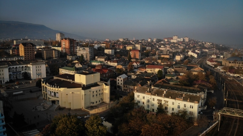 Задержаны злоумышленники, пытавшиеся продать должность мэра одного из городов Дагестана