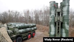 Зенитно-ракетный комплекс С-400 «Триумф»