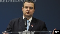 Српскиот премиер Ивица Дачиќ