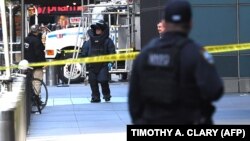 Поліцейське оточення біля офісу CNN у Нью-Йорку, США, 24 жовтня 2018 року
