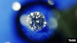 Göwher söwdasy Russiýa üçin möhüm girdeji çeşmesi bolup durýar.