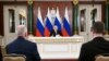 Președintele rus Vladimir Putin face declarații presei la Moscova, în primele ore ale dimineții de 11 mai.
