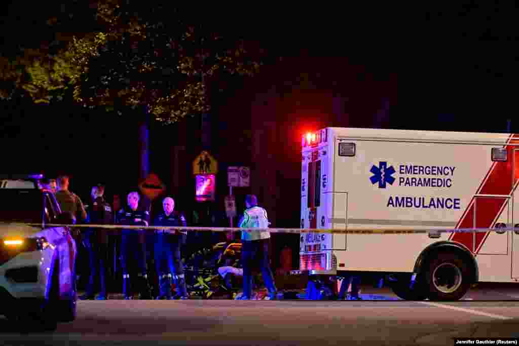 Машина скорой помощи припаркована на месте проведения фестиваля в честь филлипинского праздника Дня Лапу-Лапу, где автомобиль въехал в толпу, убив несколько человек. Ванкувер, Канада, 26 апреля 2025 года. REUTERS/Jennifer Gauthier