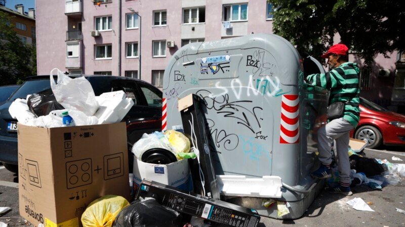 Vlada Kantona ponavlja da će očistiti sve smeće iz Sarajeva