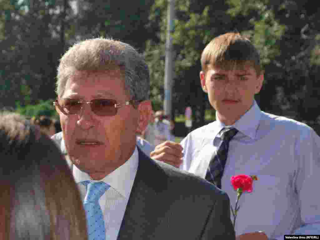 Printre membrii delegaţiilor, liderul Partidului Liberal Mihai Ghimpu