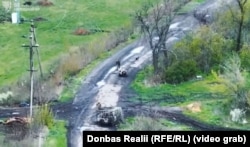 Евакуація пораненого 93-ї ОМБр за допомогою НРК. Скріншот із відео, опублікованого в соцмережах бригади 6 червня 2026 року