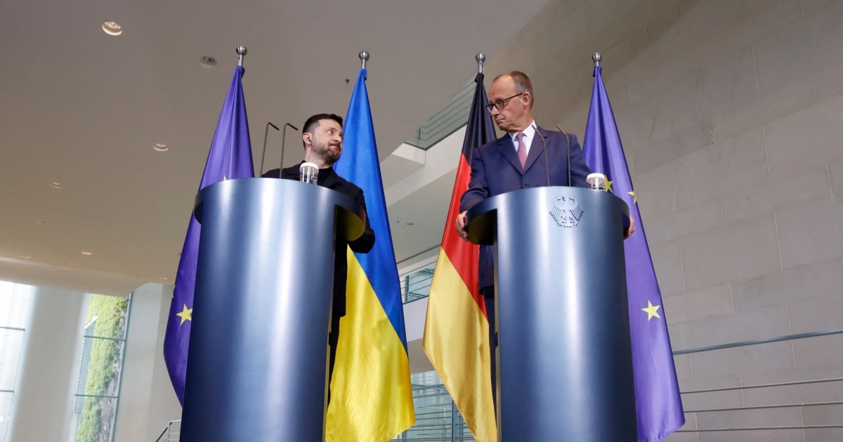 Зеленський обіцяє прозорість у розслідуванні корупції в енергетиці
