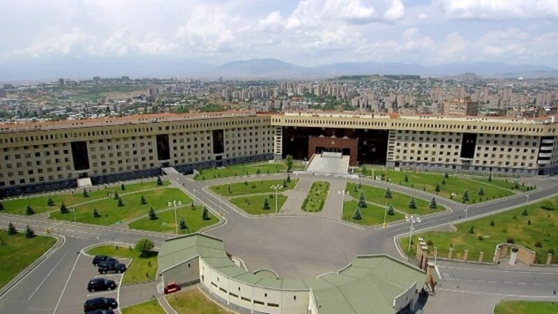 Минобороны Армении опровергает информацию об обстреле позиций ВС Азербайджана
