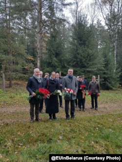 Дыпляматы краін ЭЗ у Курапатах, 30 кастрычніка 2025 году