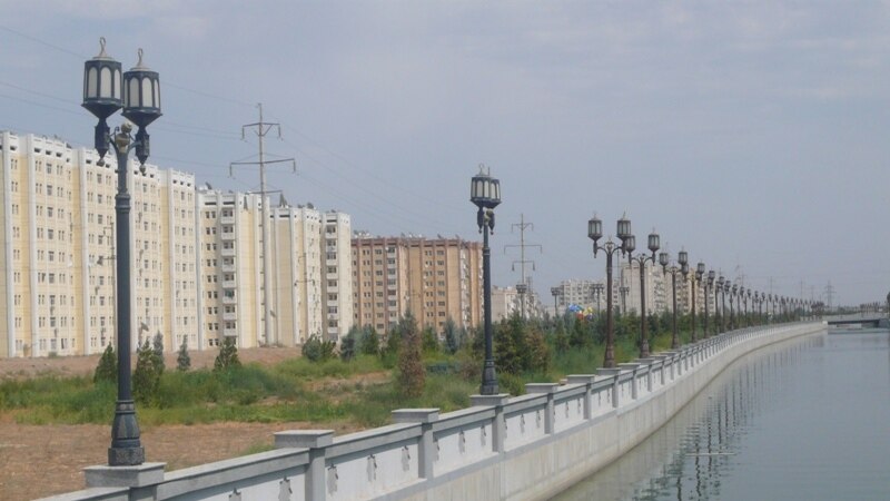 Paýtagtlylar Aşgabat kanalynyň suwunyň azalmagyna alada bildirýär