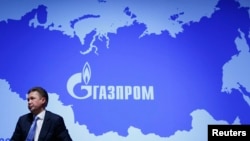 Контракт с Китаем позволил главе "Газпрома" Алексею Миллеру развернуть компанию на восток