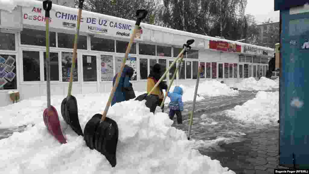 Lopeţile sunt cel mai vândut produs la Piaţa Ceucari&nbsp;