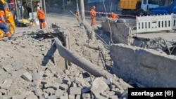Binadan 200-250 metr məsafəyə düşən raketin zərbəsindən səfirlikdə şüşələr sınıb