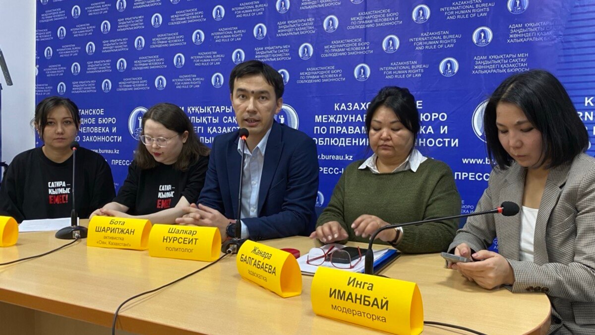 брат сестра инцест arhivach.org Соратники арестованного автора сатирического паблика выступили в его  защиту. Адвокат считает, что его преследуют за деятельность