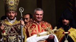 Armenia - Billionaire Samvel Karapetian takes part in a Christmas Mass at the Armenian Apostolic Church's main cathedral in Echmiadzin, 6Jan2015.