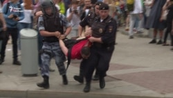 В Москве задержаны более пятисот человек