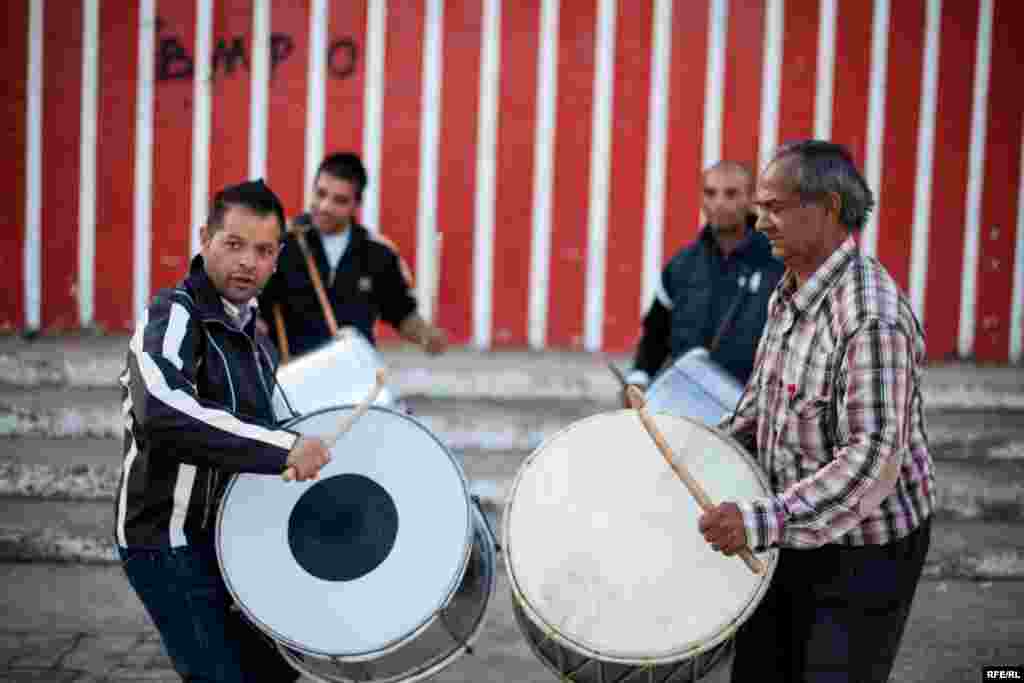 The Drummers Of Macedonia's Semka Band #23