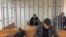 Руководителя чеченского отделения "Мемориала" Оюба Титиева доставили в Верховный суд республики во время рассмотрения апелляции на арест (архивное фото)