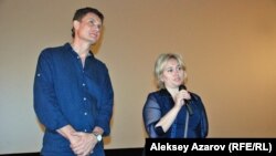 Kazakhstan - Film critic Oleg Boretsky anf Lucine Shahverdyan founder of Armenian Home Central Asia club open Dayr of armenian movies. Almaty, 29May2015