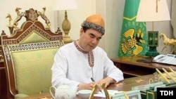  Бывший президент Туркменистана Гурбангулы Бердымухамедов