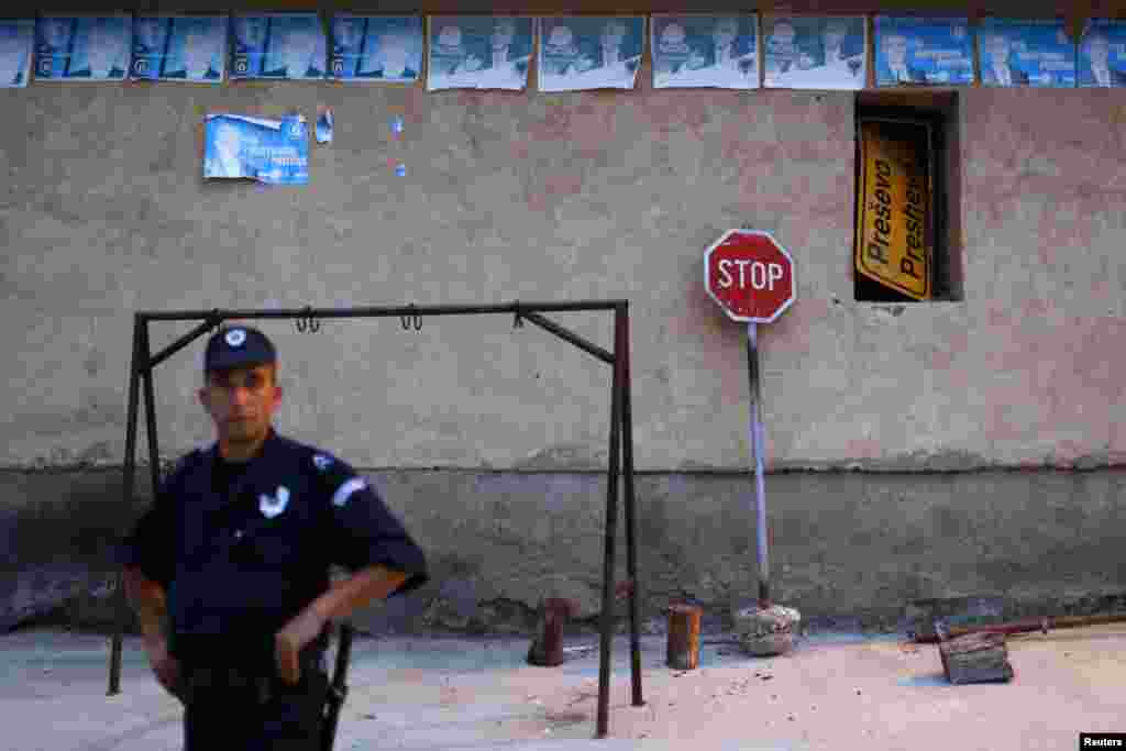 A Serbian policeman in the southern village of Miratovac.&nbsp;