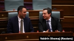 Kryeministri i Kosovës, Albin Kurti, dhe ministri i Jashtëm, Glauk Konjufca.
