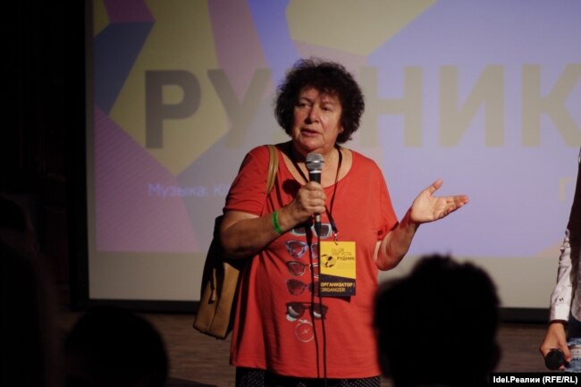 Режиссер Марина Разбежкина