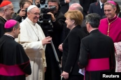 Папа Римський Франциск і канцлер Німеччини Анґела Меркель, Ватикан, 19 березня 2013 року
